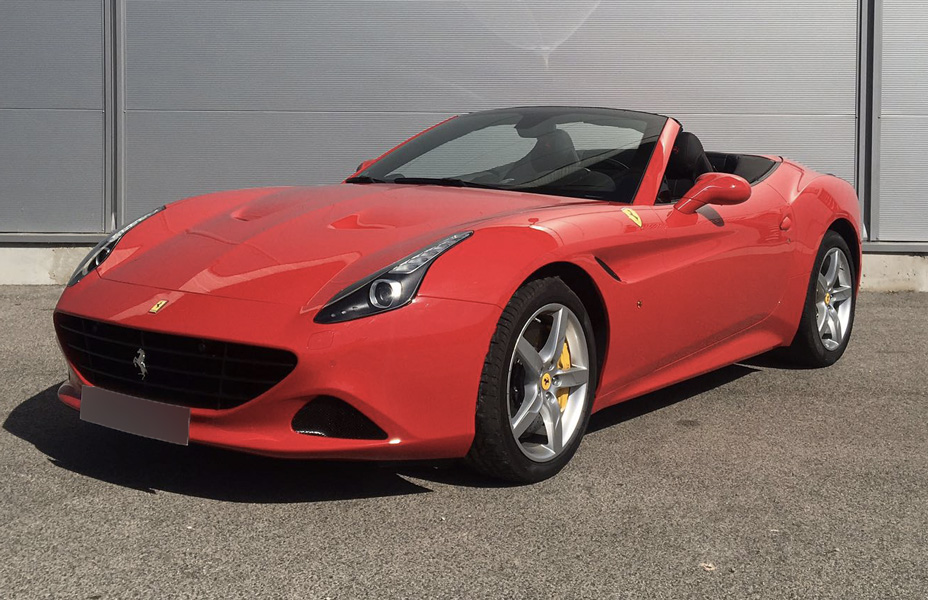 FERRARI CALIFORNIA T ROUGE