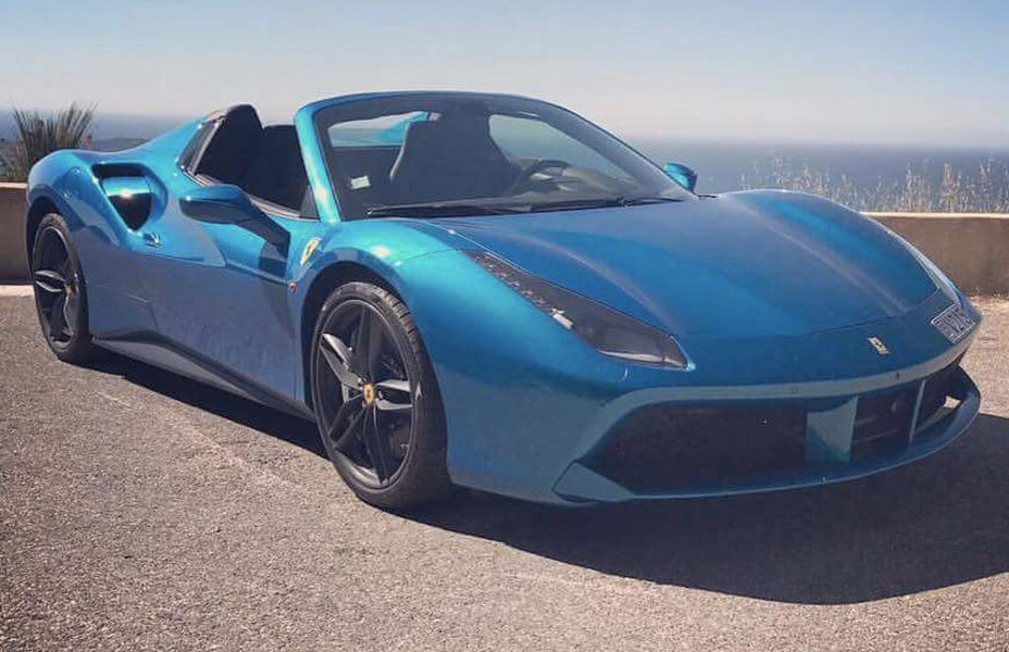 rent-ferrari-488-spider-findurcars