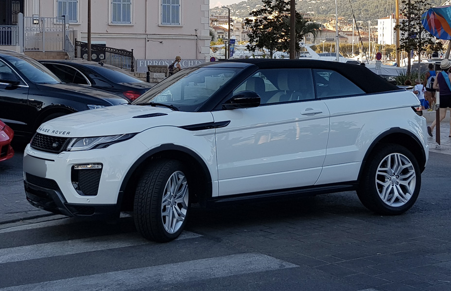 rent-land-rover-evoque-findurcars